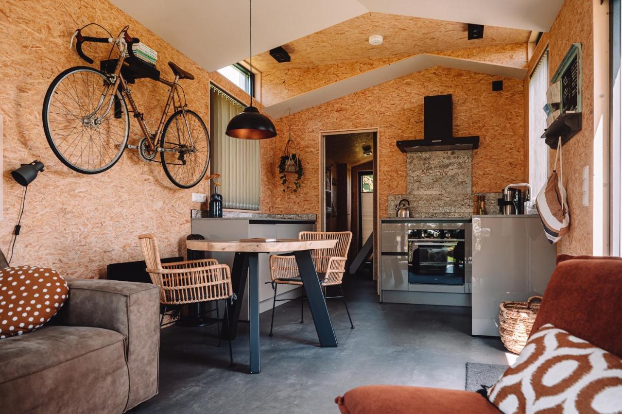 Bij De Genieterij Luxe Tiny Houses Koudum Exterior foto